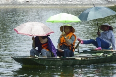 Hervé-D Vietnam rameuses à Tam Coc