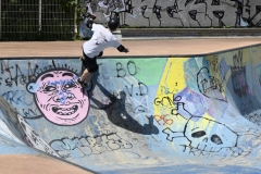 30-Pascale-H-Paris-skateboarder