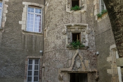 jJLB : Cahors porte de l'Hôtel de l'archidiacre de Thornes